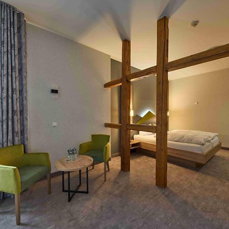 Hotel Brauhaus Zum Loewen à Mühlhausen Extérieur photo