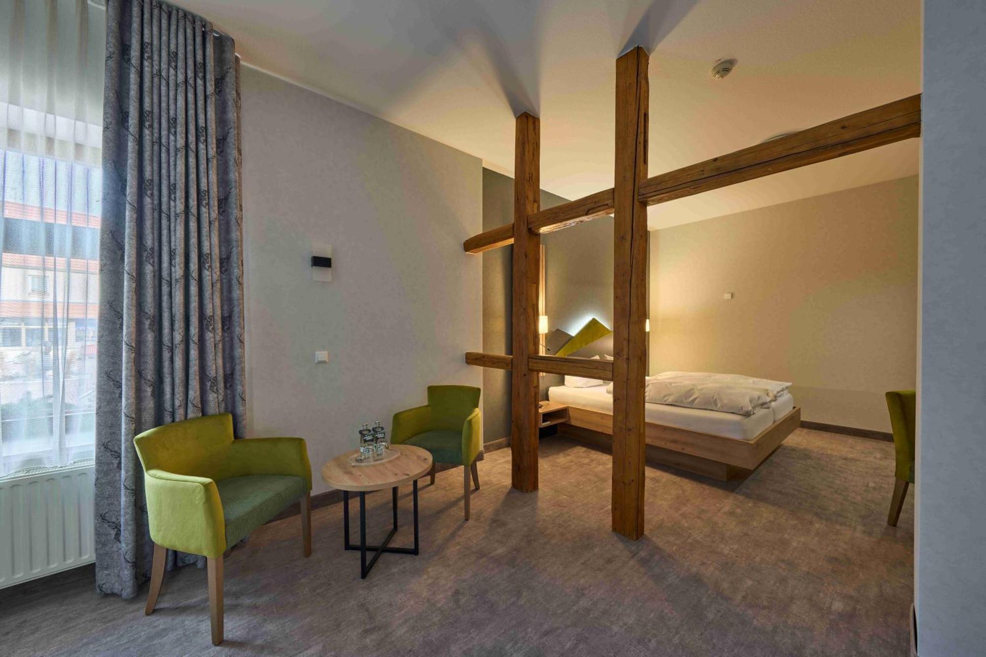 Hotel Brauhaus Zum Loewen à Mühlhausen Extérieur photo